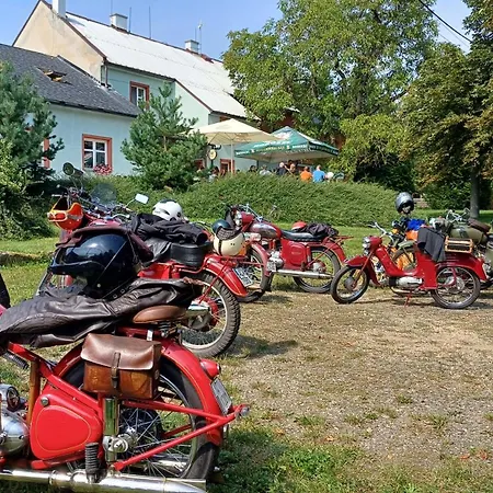 Glamping Challet Slunecno Cesky Raj *