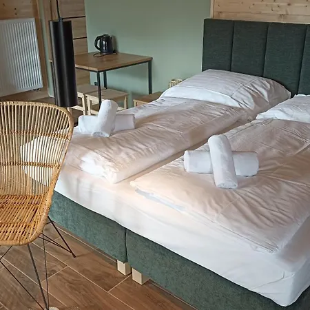 Glamping Challet Slunečno český Ráj Dobšín